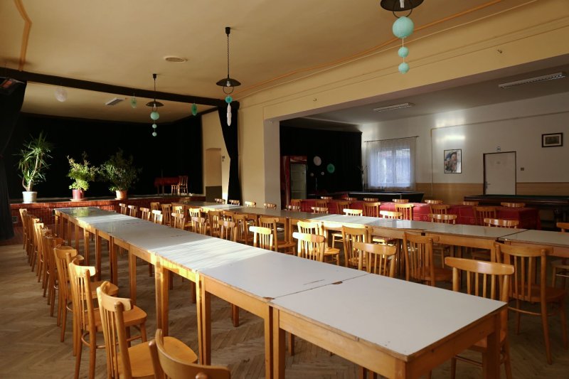 KOMERČNÍ OBJEKT RESTAURACE ZÁHOROVICE