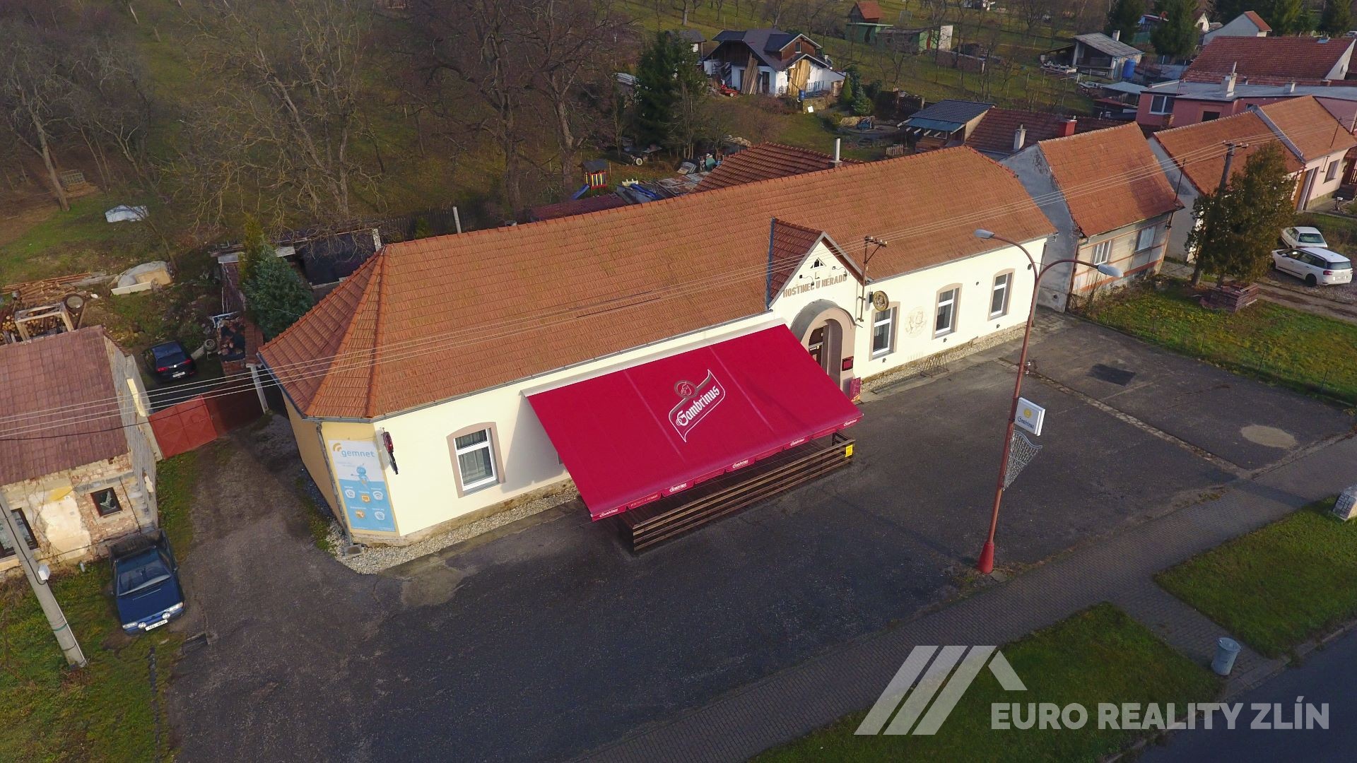 KOMERČNÍ OBJEKT RESTAURACE ZÁHOROVICE