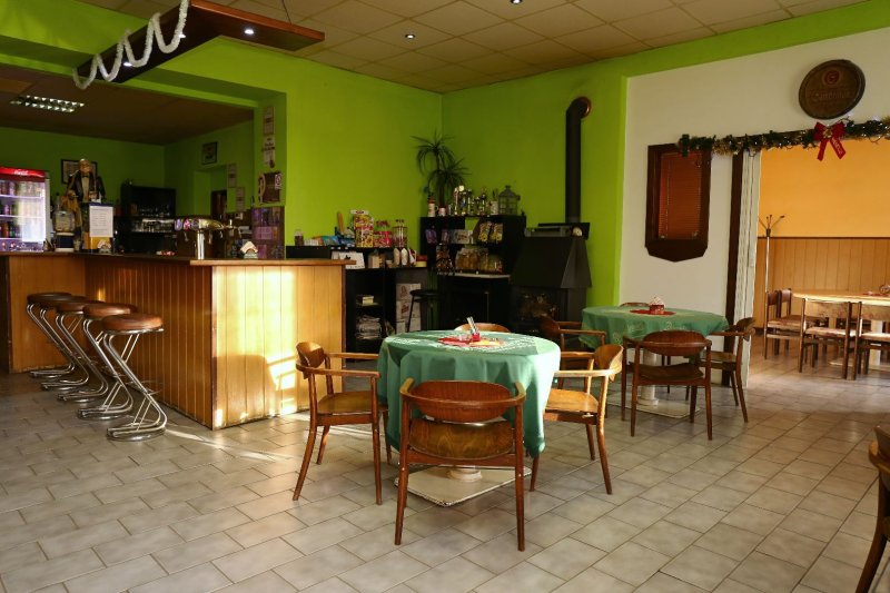 KOMERČNÍ OBJEKT RESTAURACE ZÁHOROVICE