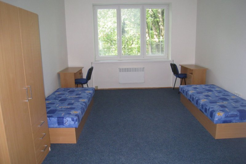 2+1 CENTRUM, ŠKOLNÍ ULICE