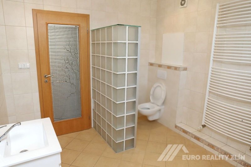 3+KK PODLESÍ V ZLÍN 150M2
