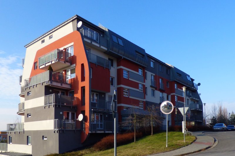 1+KK PLESNÍKOVA ULICE