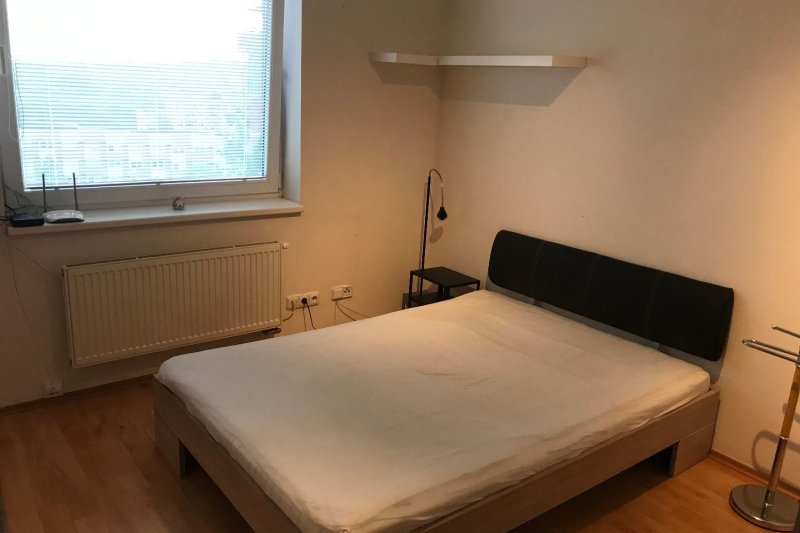 1+KK PLESNÍKOVA ULICE