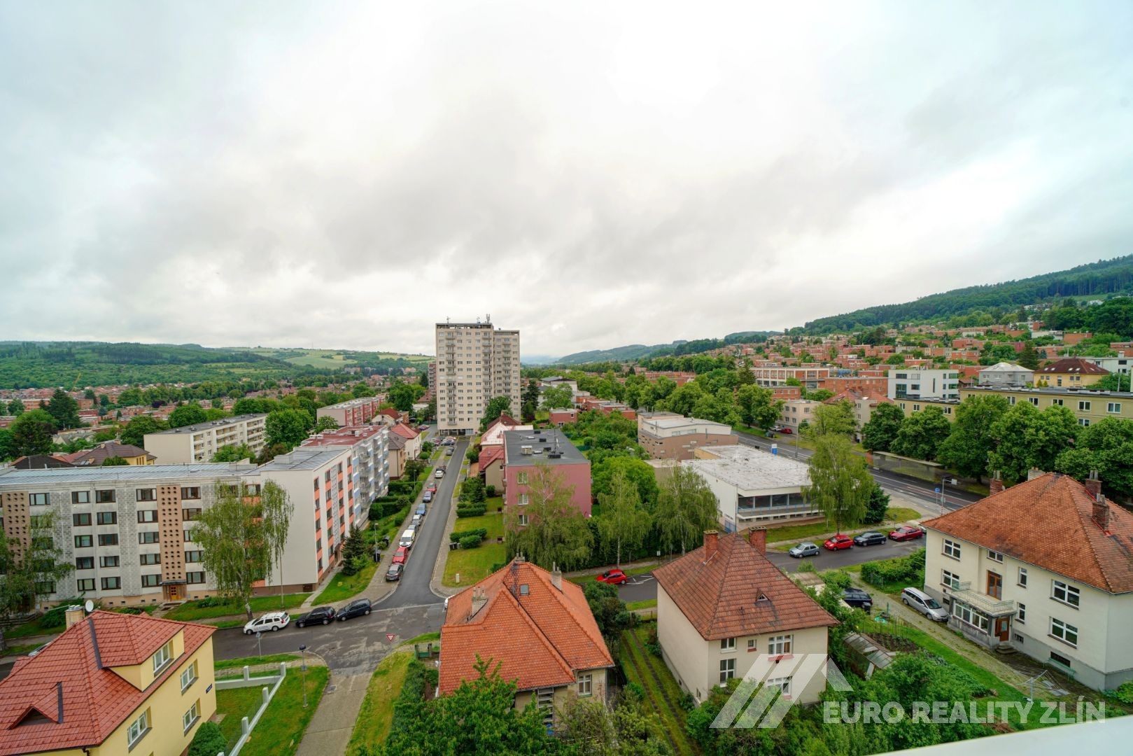 1+1 CENTRUM ZLÍN