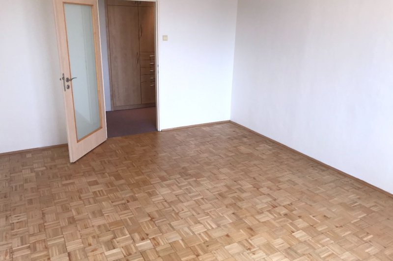 2+1 BENEŠOVO NÁBŘEŽÍ