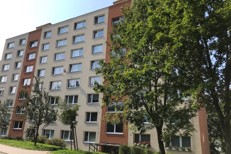 2+1 PO KOMPLETNÍ REKONSTRUKCI, OKRUŽNÍ