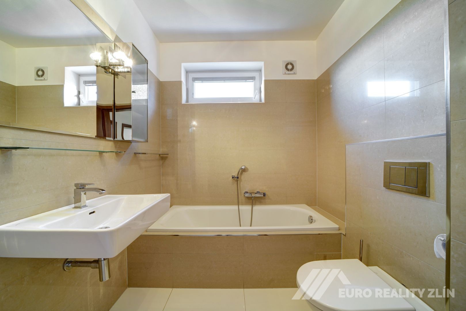 2+KK NADSTANDARD ZELINOVA ULICE