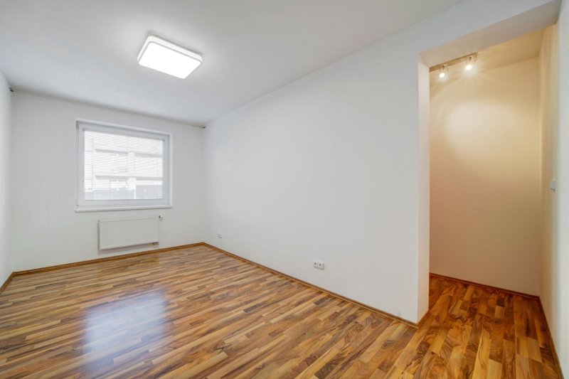 2+KK NADSTANDARD ZELINOVA ULICE