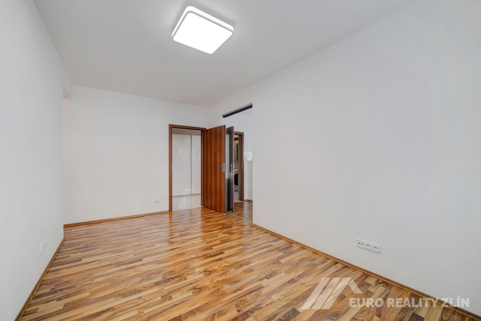 2+KK NADSTANDARD ZELINOVA ULICE