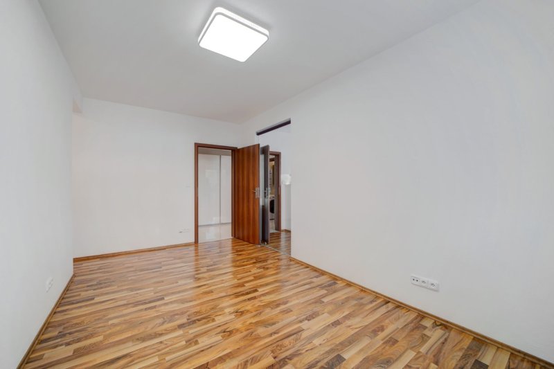 2+KK NADSTANDARD ZELINOVA ULICE