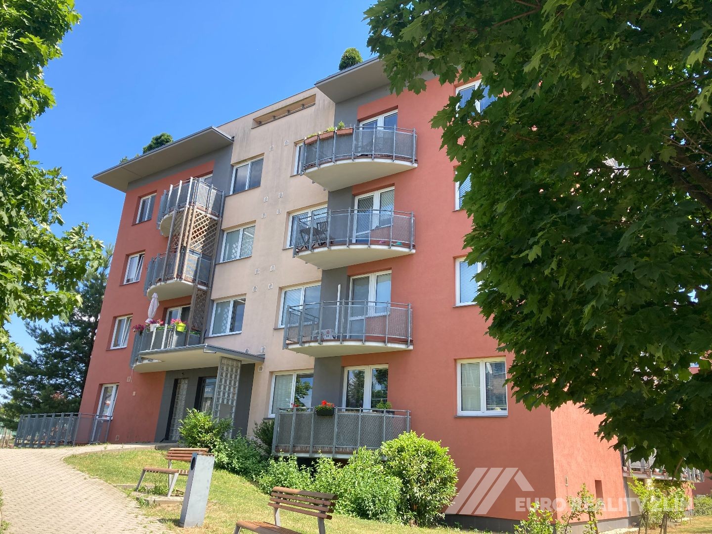 2+KK PODLESÍ V., 2x BALKON