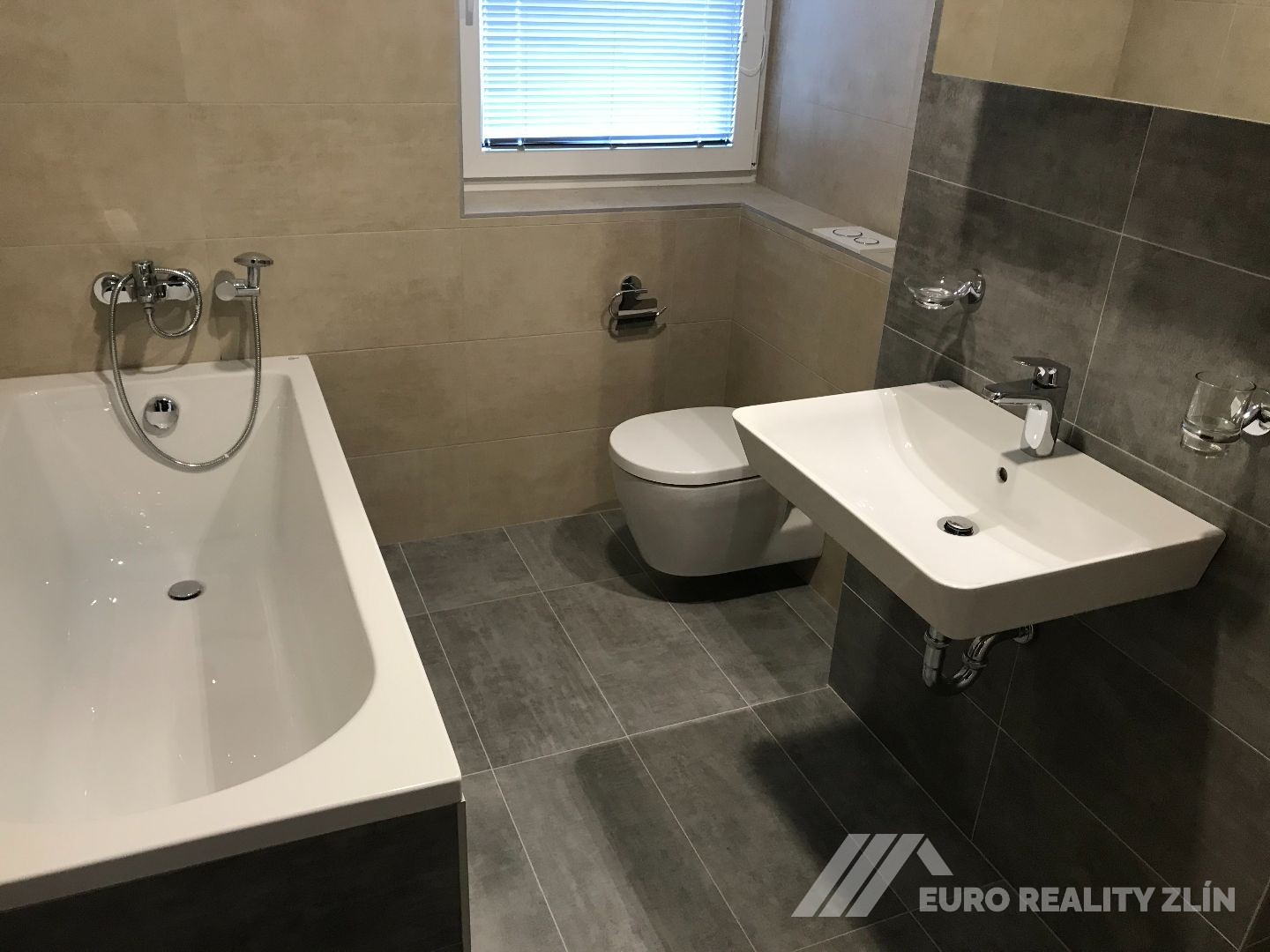 2+KK NOVOSTAVBA FRYŠTÁK S BALKONEM