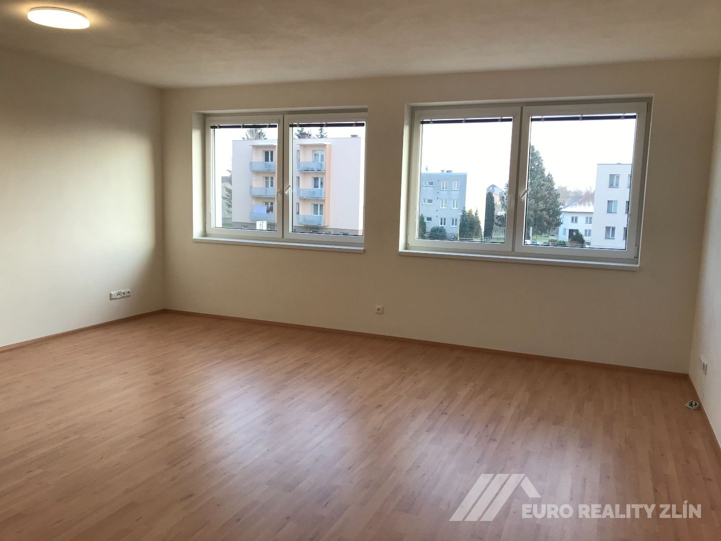 2+KK NOVOSTAVBA FRYŠTÁK S BALKONEM