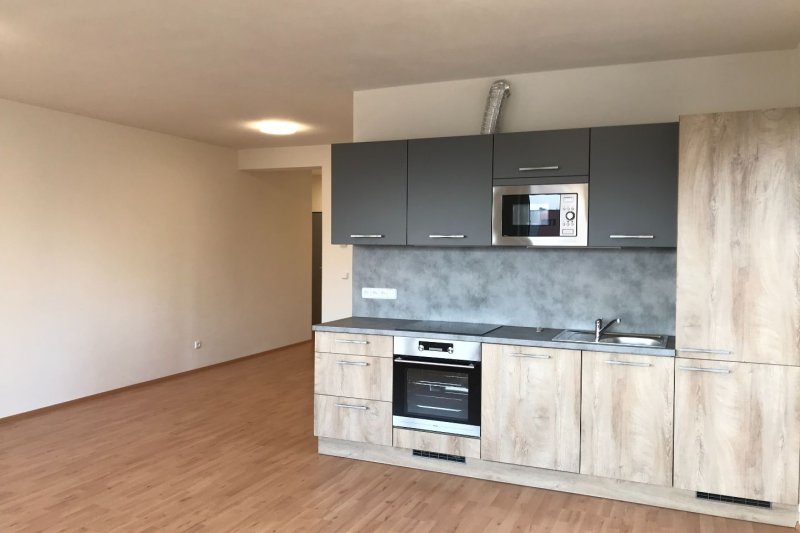2+KK NOVOSTAVBA FRYŠTÁK S BALKONEM