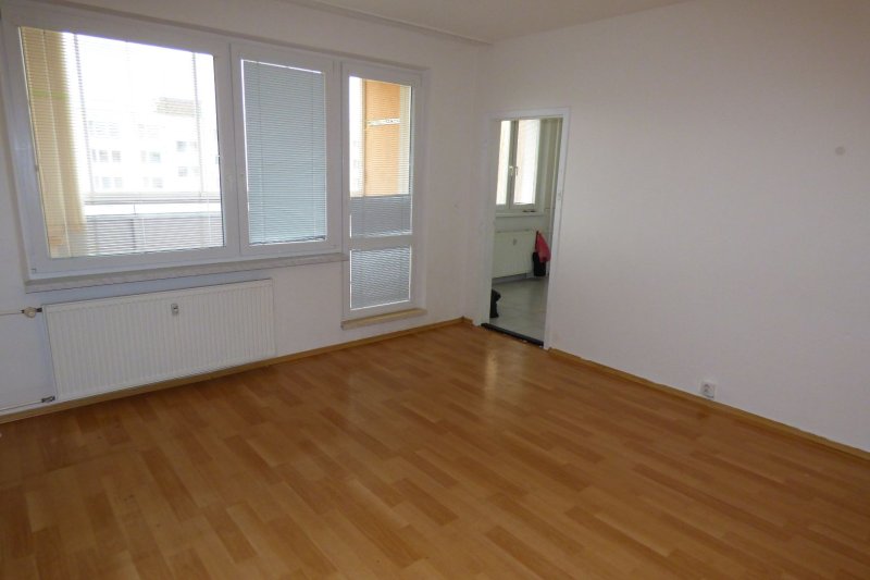 3+1 MORAVSKÁ ULICE