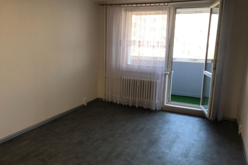 1+1 PO REKONSTRUKCI, OTROKOVICE