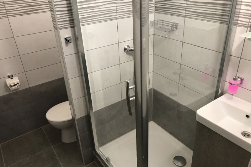 1+1 PO REKONSTRUKCI, OTROKOVICE