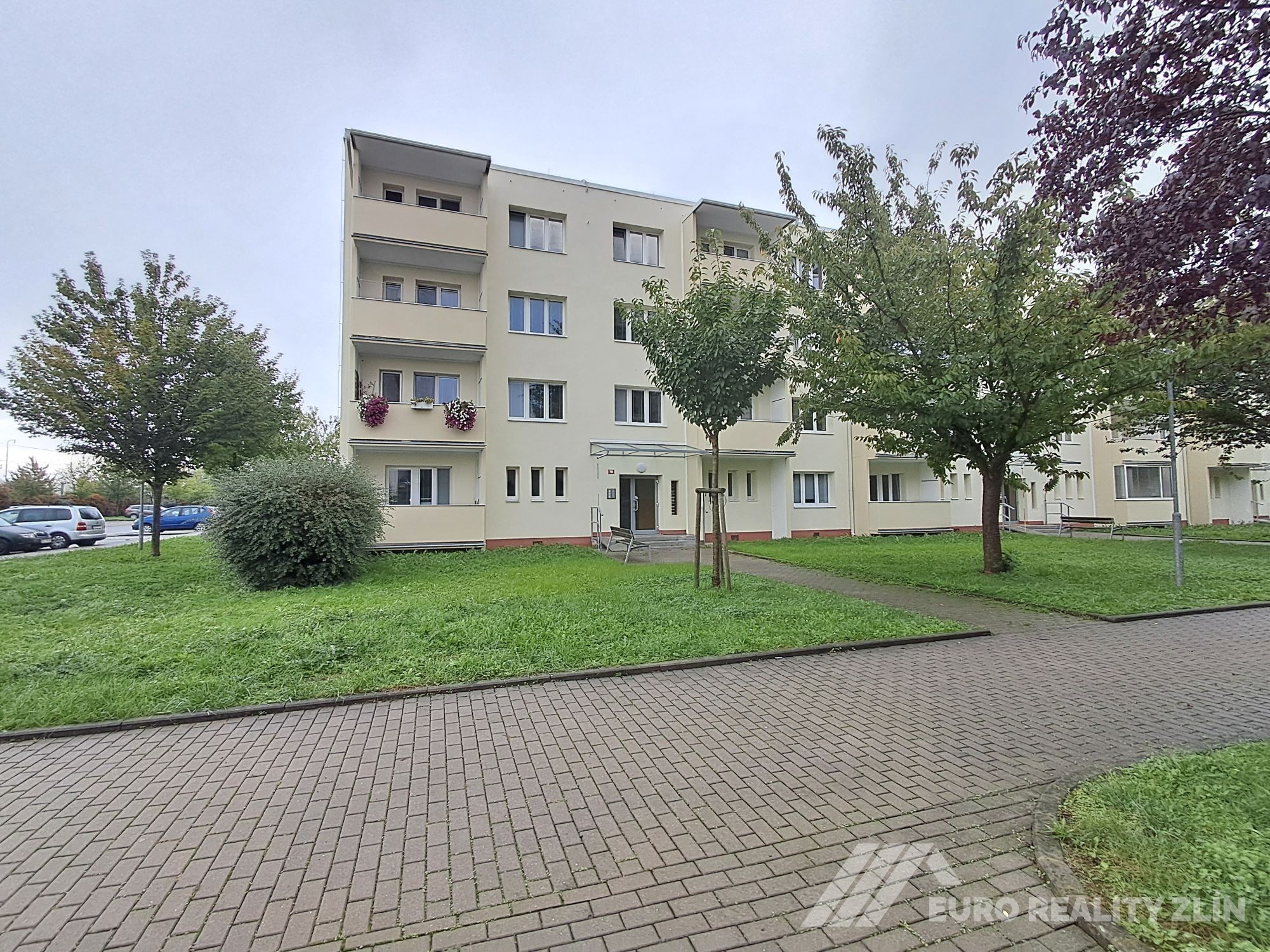 1+1 MALENOVICE PO REKONSTRUKCI