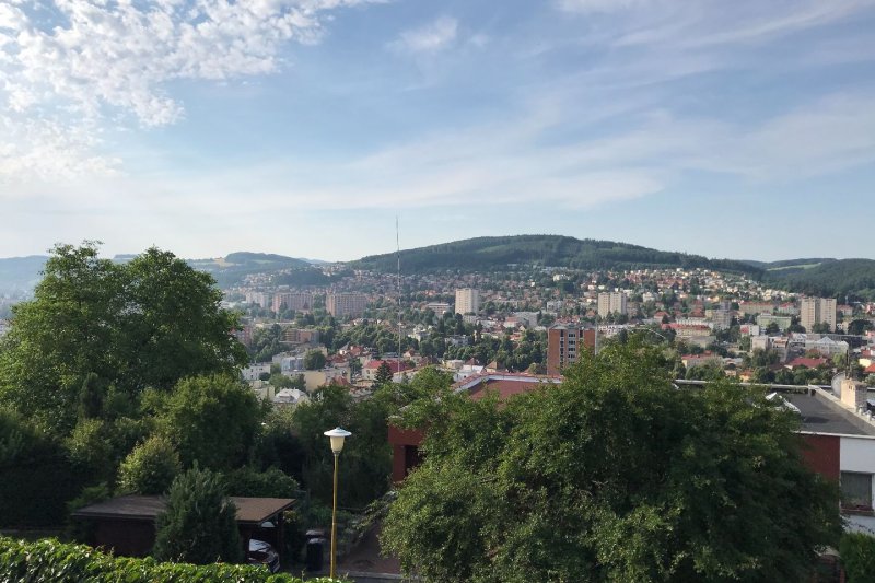 1+1 V RD, ULICE NAD VÝVOZEM