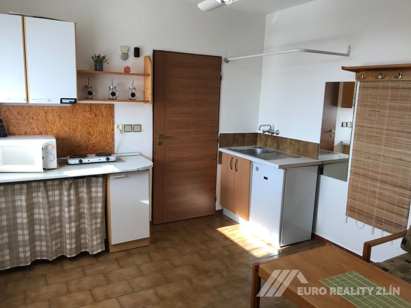 1+1 V RD, ULICE NAD VÝVOZEM