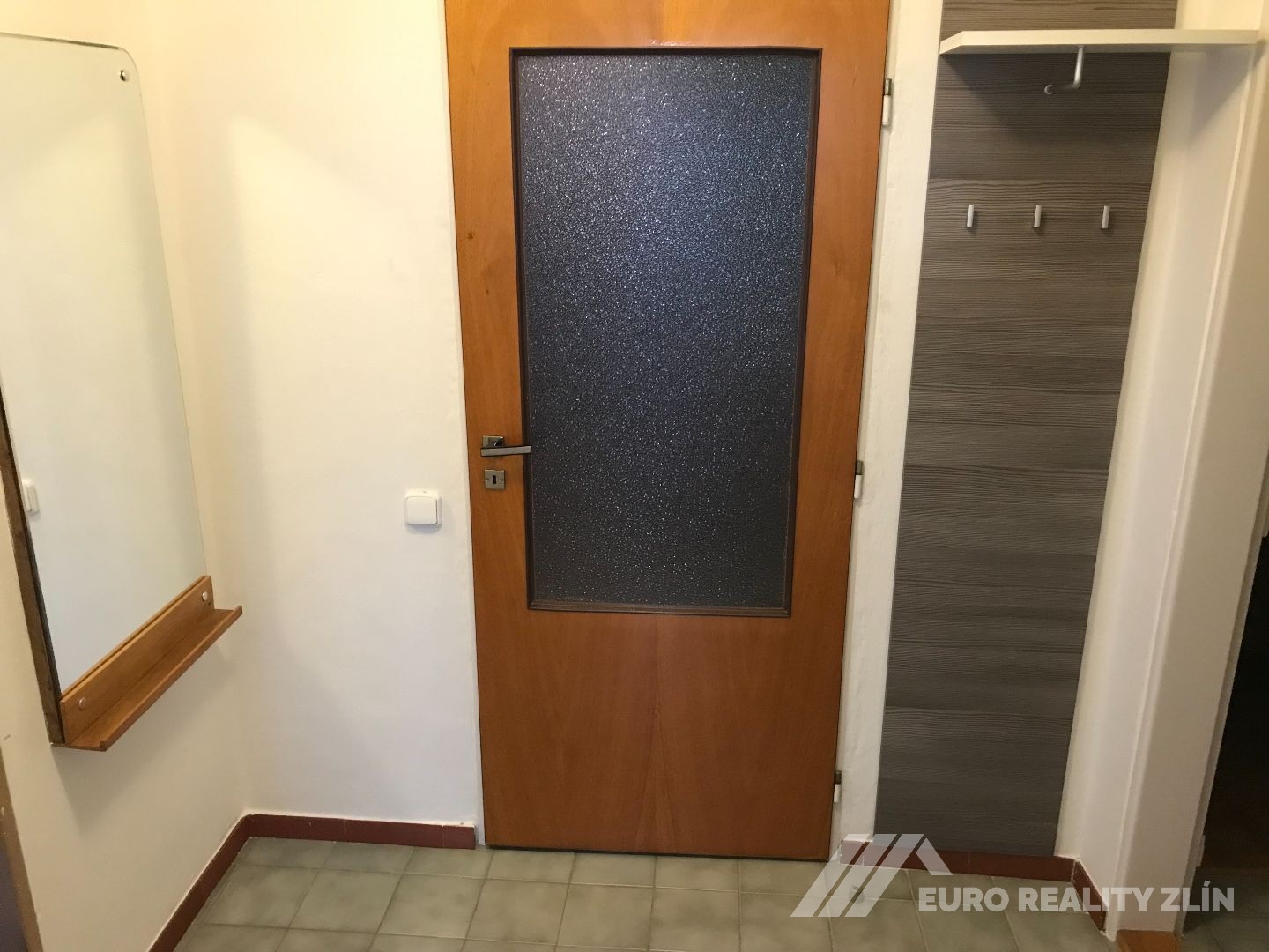 2+1 NAD VÝVOZEM V RD