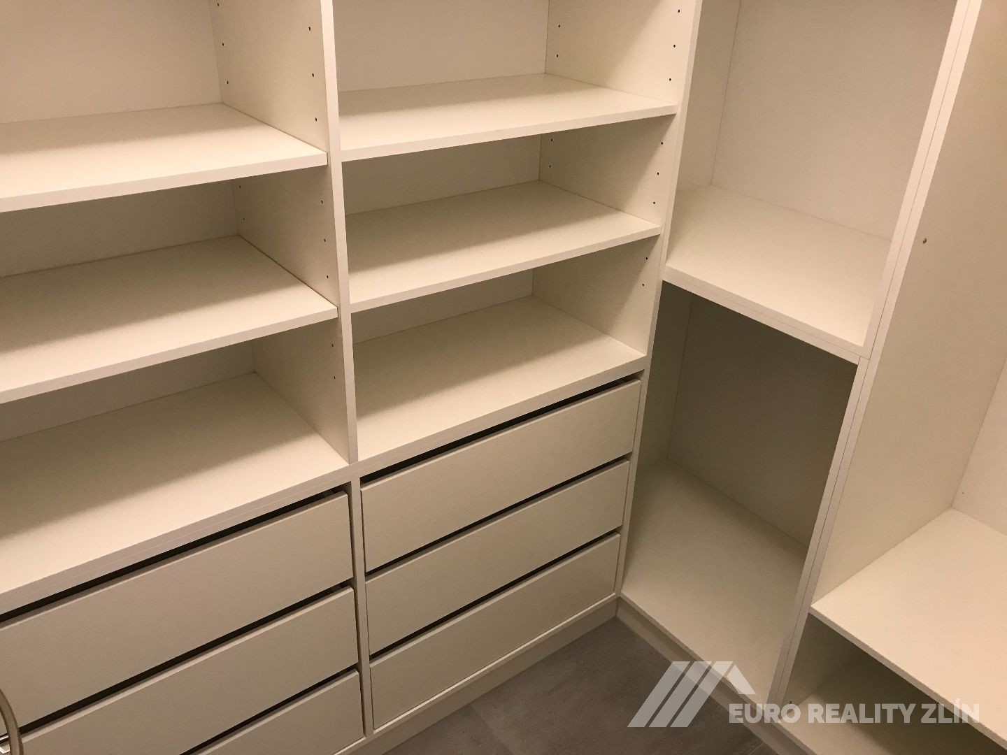 2+KK ZELINOVA NADSTANDARD