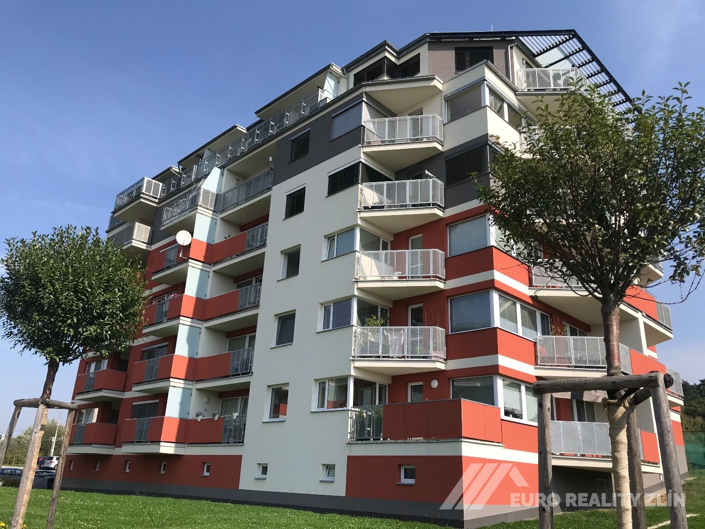 2+KK ZELINOVA NADSTANDARD