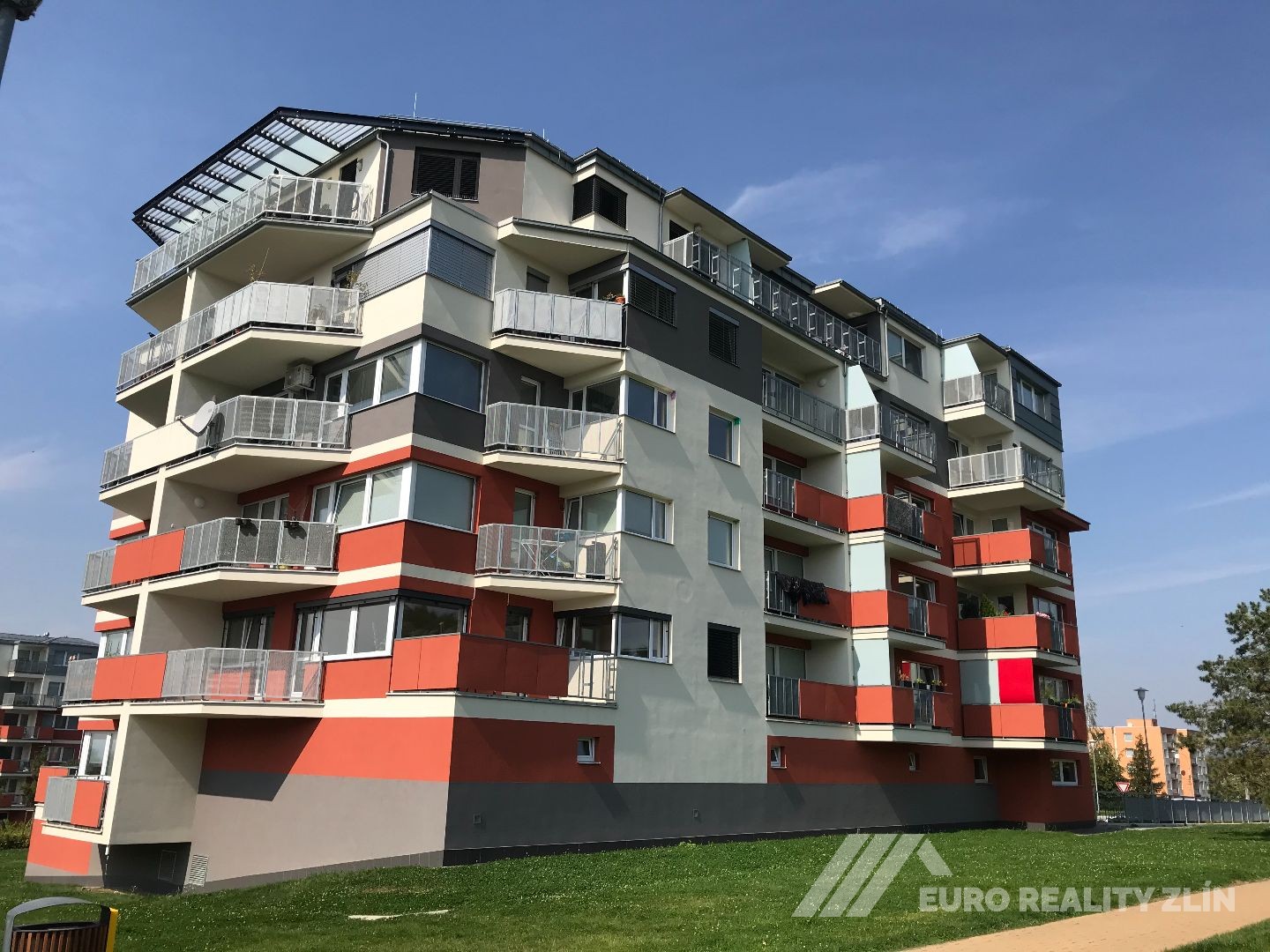 2+KK ZELINOVA NADSTANDARD