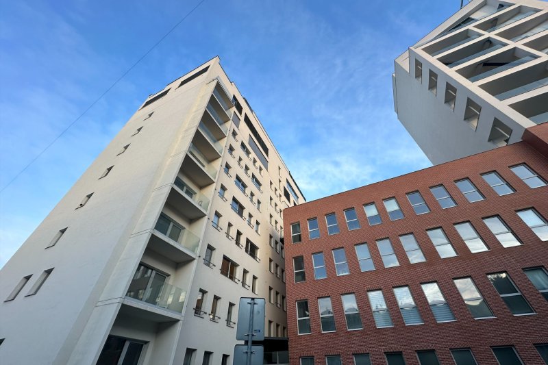 1+KK LORENCOVA NOVOSTAVBA, PARKING
