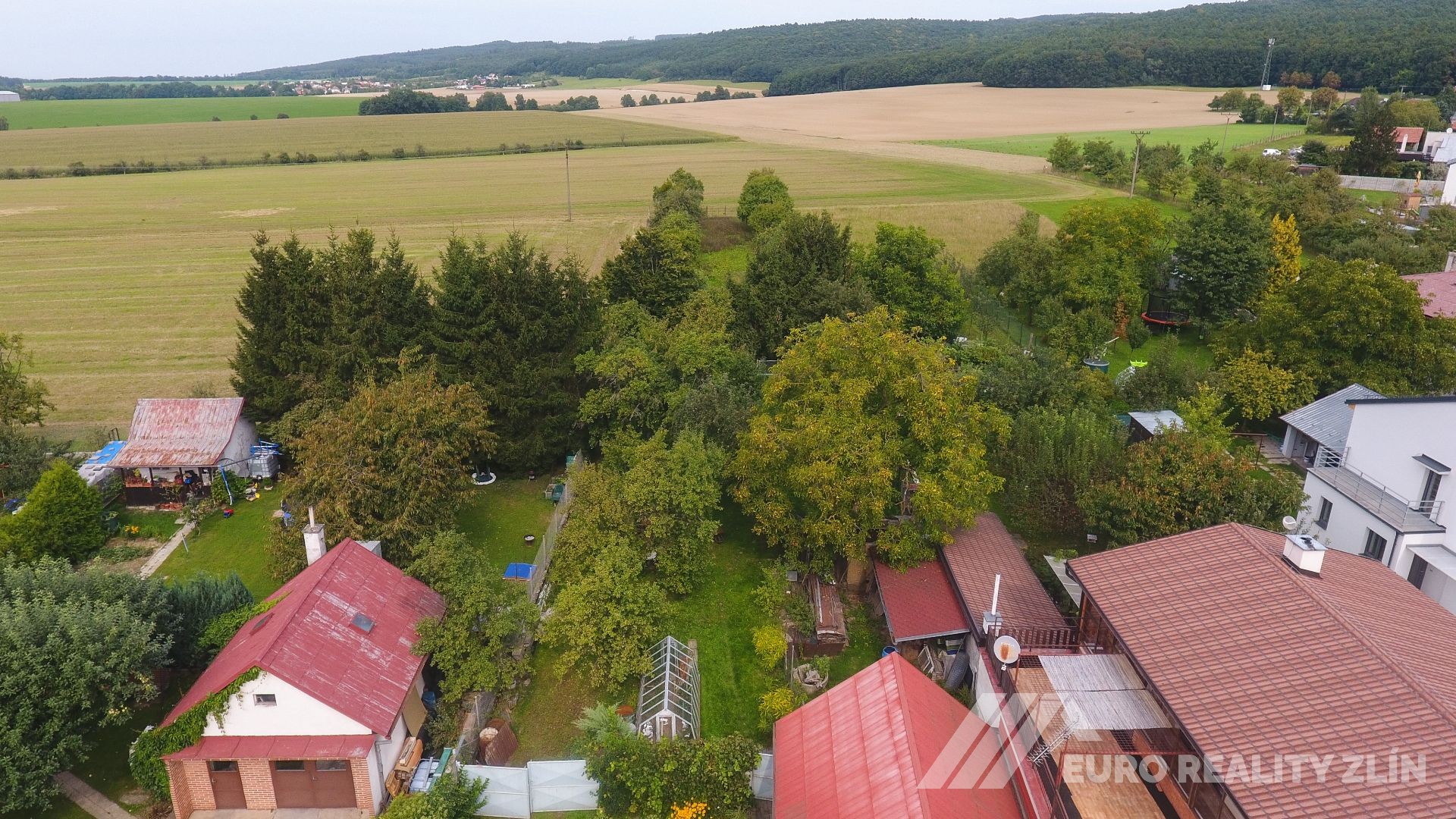 DVOUGENERAČNÍ RD HORNÍ VES U FRYŠTÁKU 