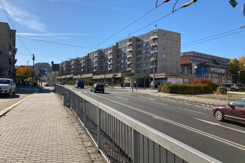 NEBYTOVÉ PROSTORY - DLOUHÁ ULICE, ZLÍN