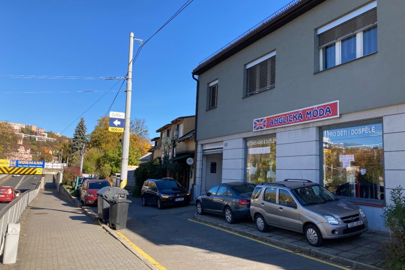 NEBYTOVÉ PROSTORY - DLOUHÁ ULICE, ZLÍN