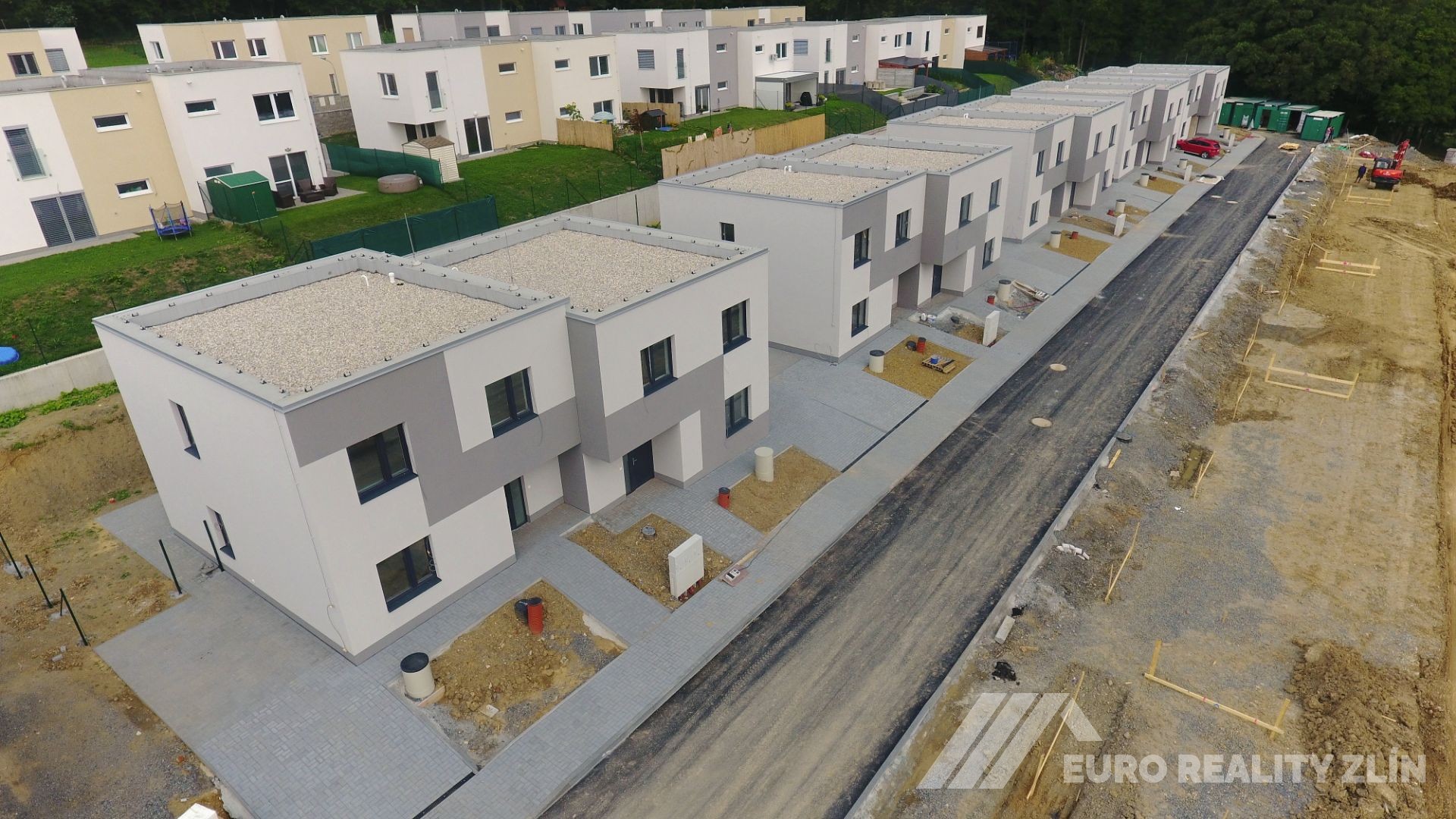 NOVOSTAVBY RD KUDLOV 3.ETAPA 