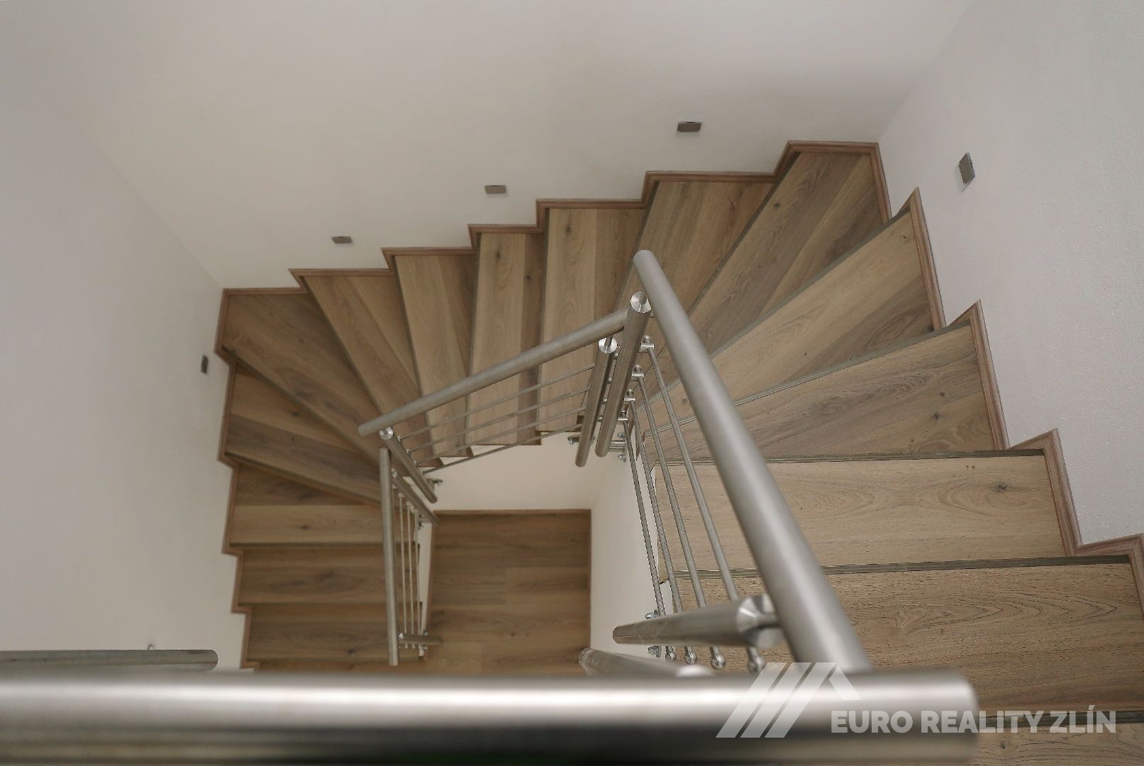NOVOSTAVBY RD KUDLOV 3.ETAPA 