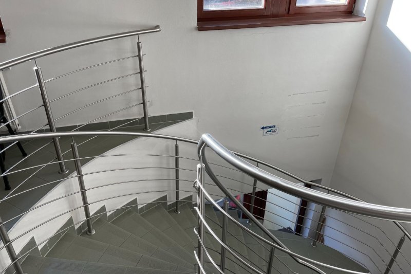 VÍCEÚČELOVÁ BUDOVA V CENTRU MĚSTA UH.HRADIŠTĚ