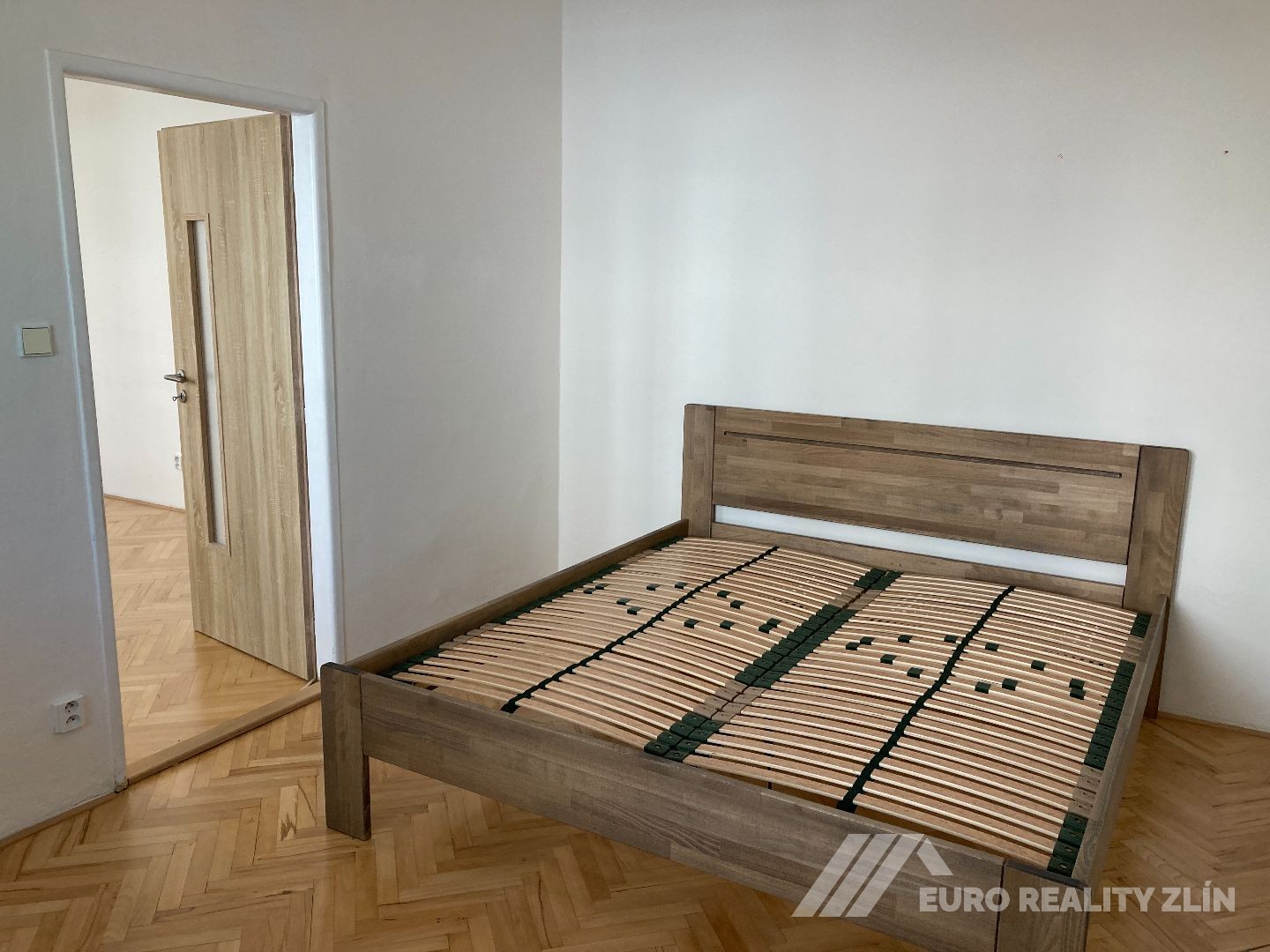 2+1 CENTRUM ZLÍNA, ŠKOLNÍ ULICE 