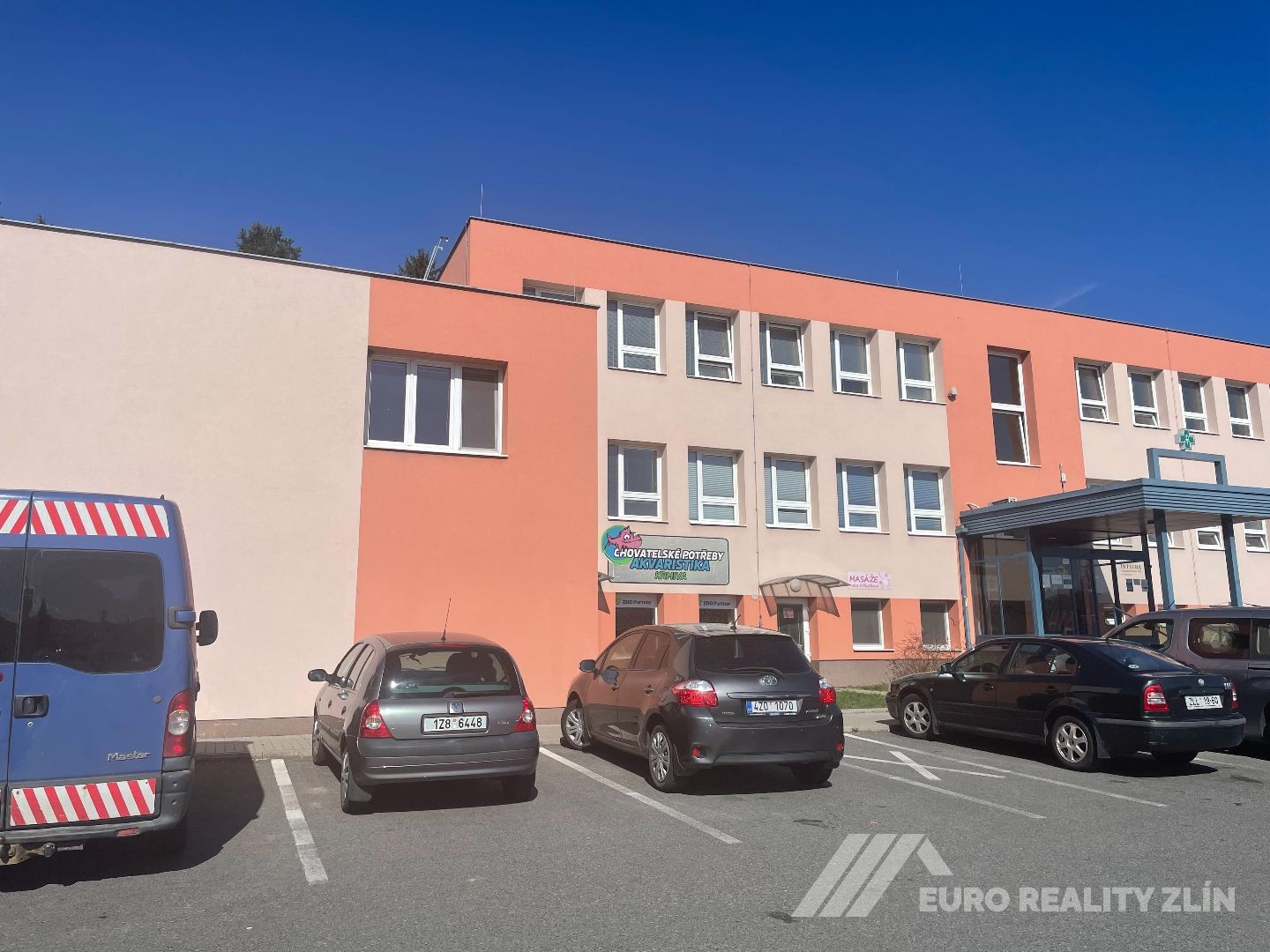 OBJEKT OBČANSKÉ VYBAVENOSTI SLUŠOVICE 