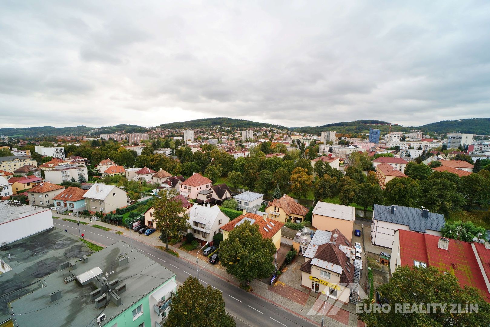 3+1 SOKOLSKÁ S BALKONEM A VÝHLEDEM 