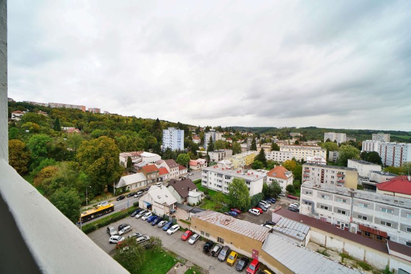3+1 SOKOLSKÁ S BALKONEM A VÝHLEDEM 