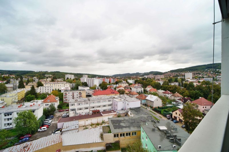 3+1 SOKOLSKÁ S BALKONEM A VÝHLEDEM 