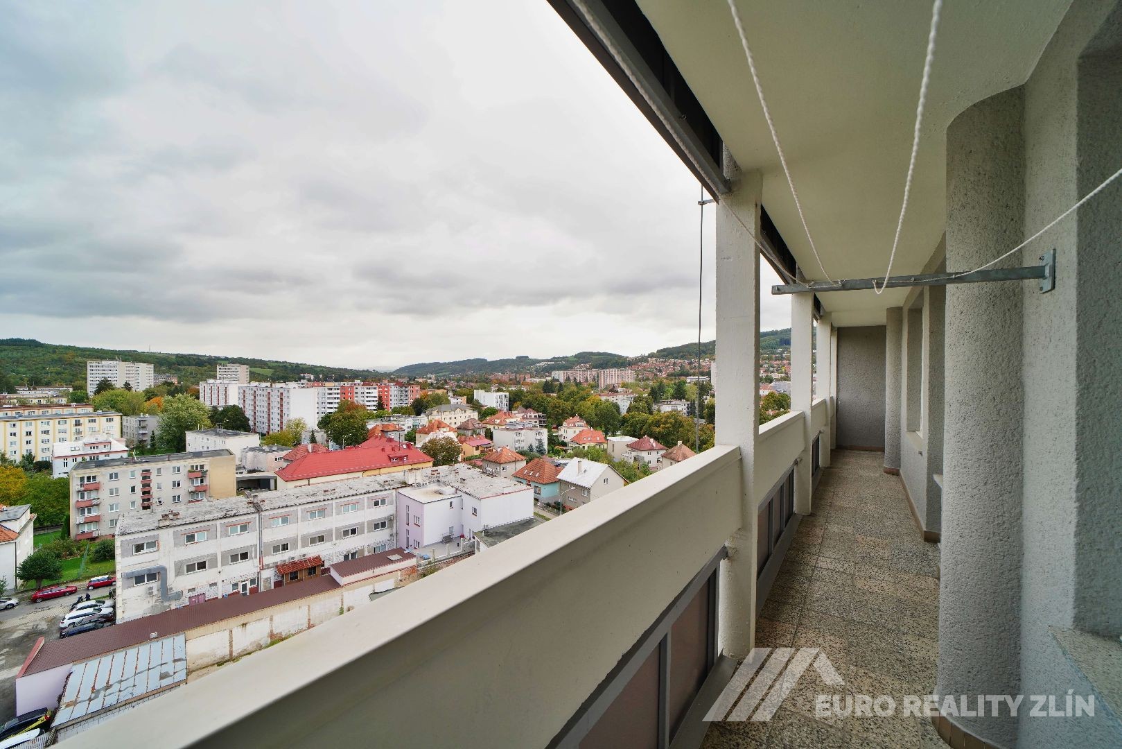 3+1 SOKOLSKÁ S BALKONEM A VÝHLEDEM 