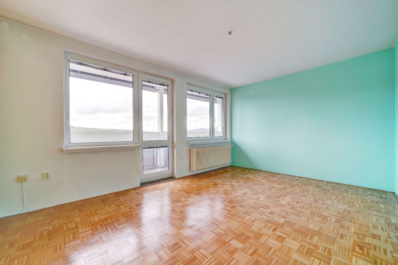 3+1 SOKOLSKÁ S BALKONEM A VÝHLEDEM 
