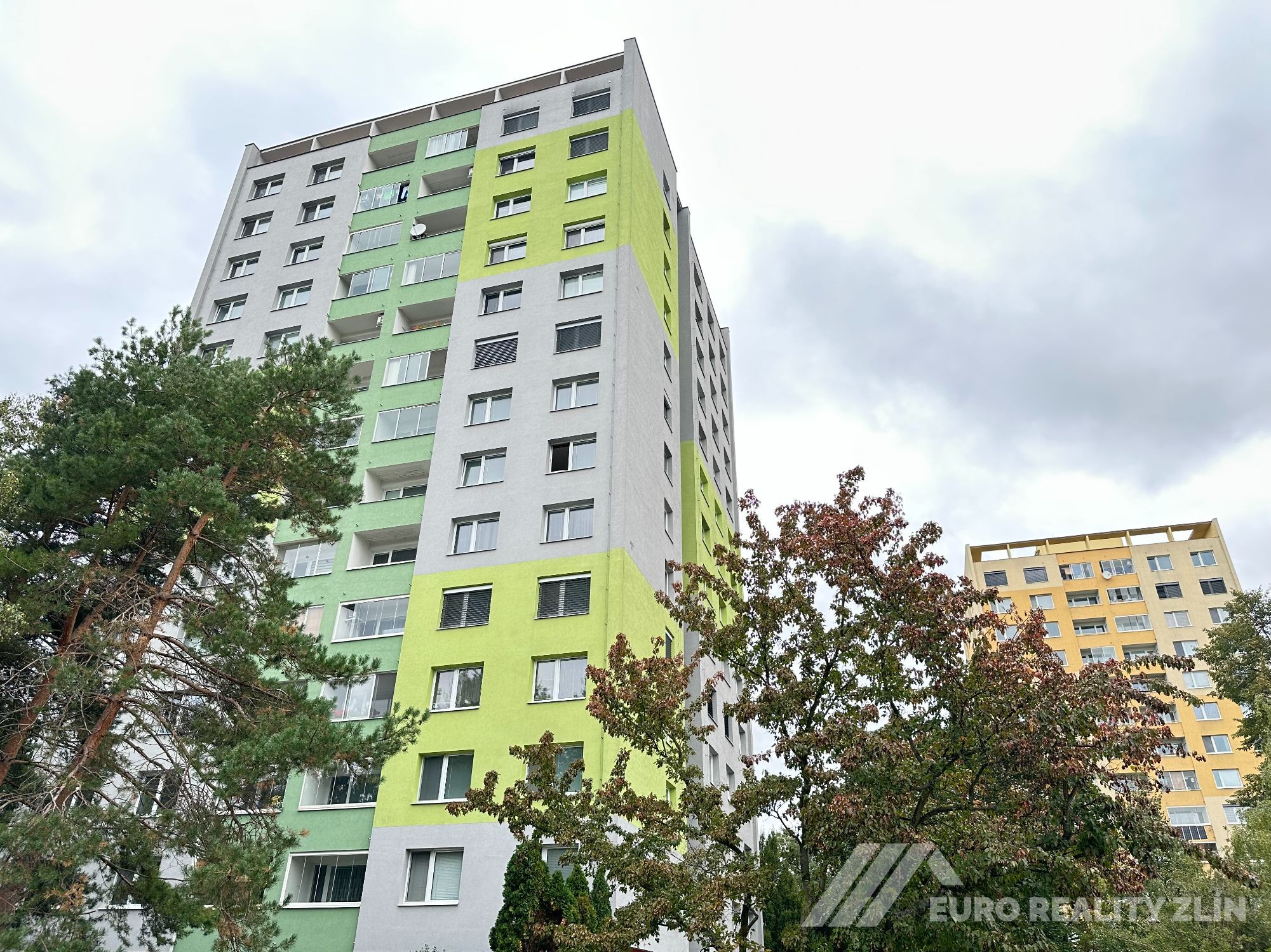 2+KK OTROKOVICE, ULICE SNP