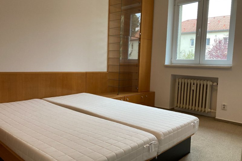 3+1 BENEŠOVO NÁBŘEŽÍ S BALKONEM