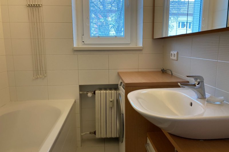 3+1 BENEŠOVO NÁBŘEŽÍ S BALKONEM