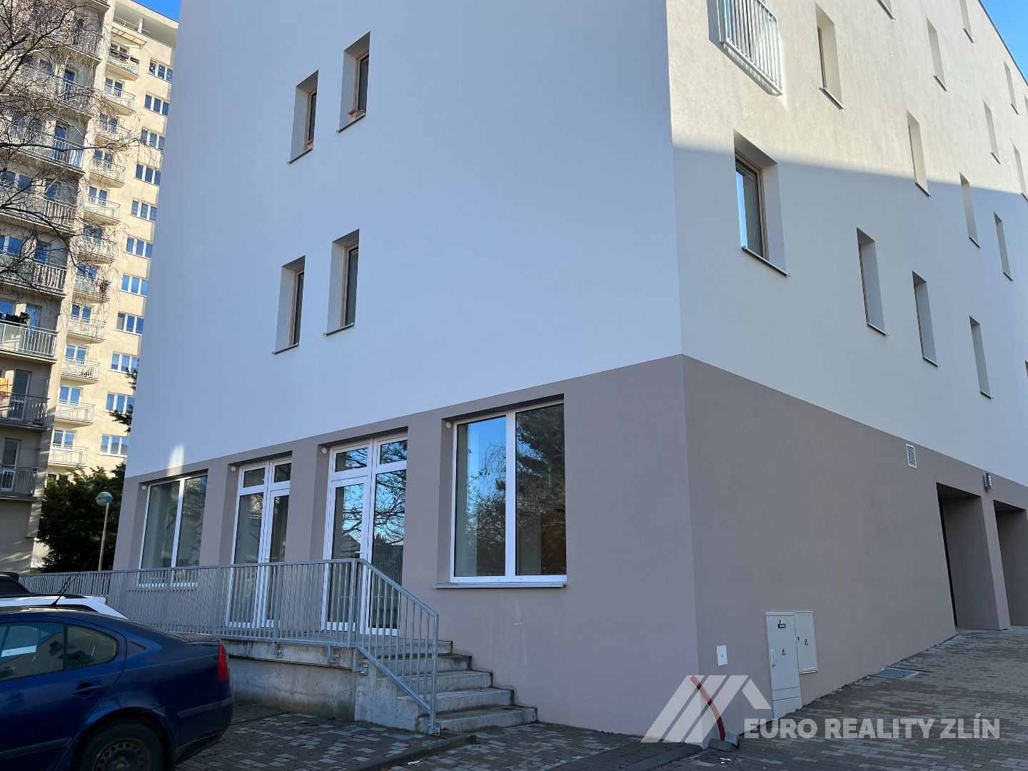 KOMERČNÍ PROSTORY V CENTRU MĚSTA ULICE ŠEVCOVSKÁ 38m2