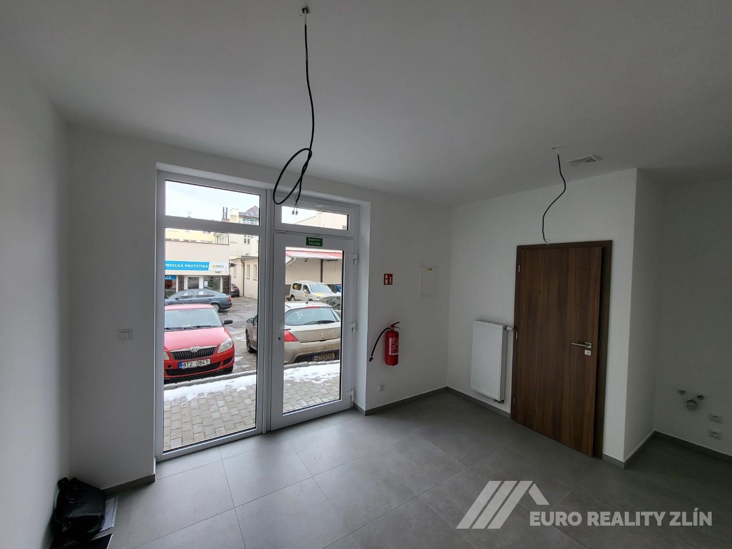 KOMERČNÍ PROSTOR 18m2 - REZIDENCE ŠEVCOVSKÁ 