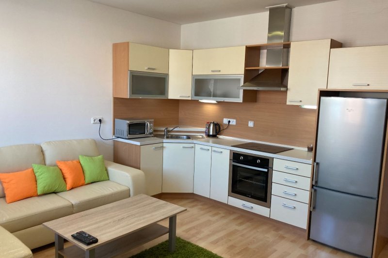2+KK ZELINOVA S BALKONEM