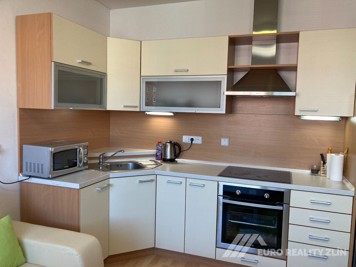 2+KK ZELINOVA S BALKONEM