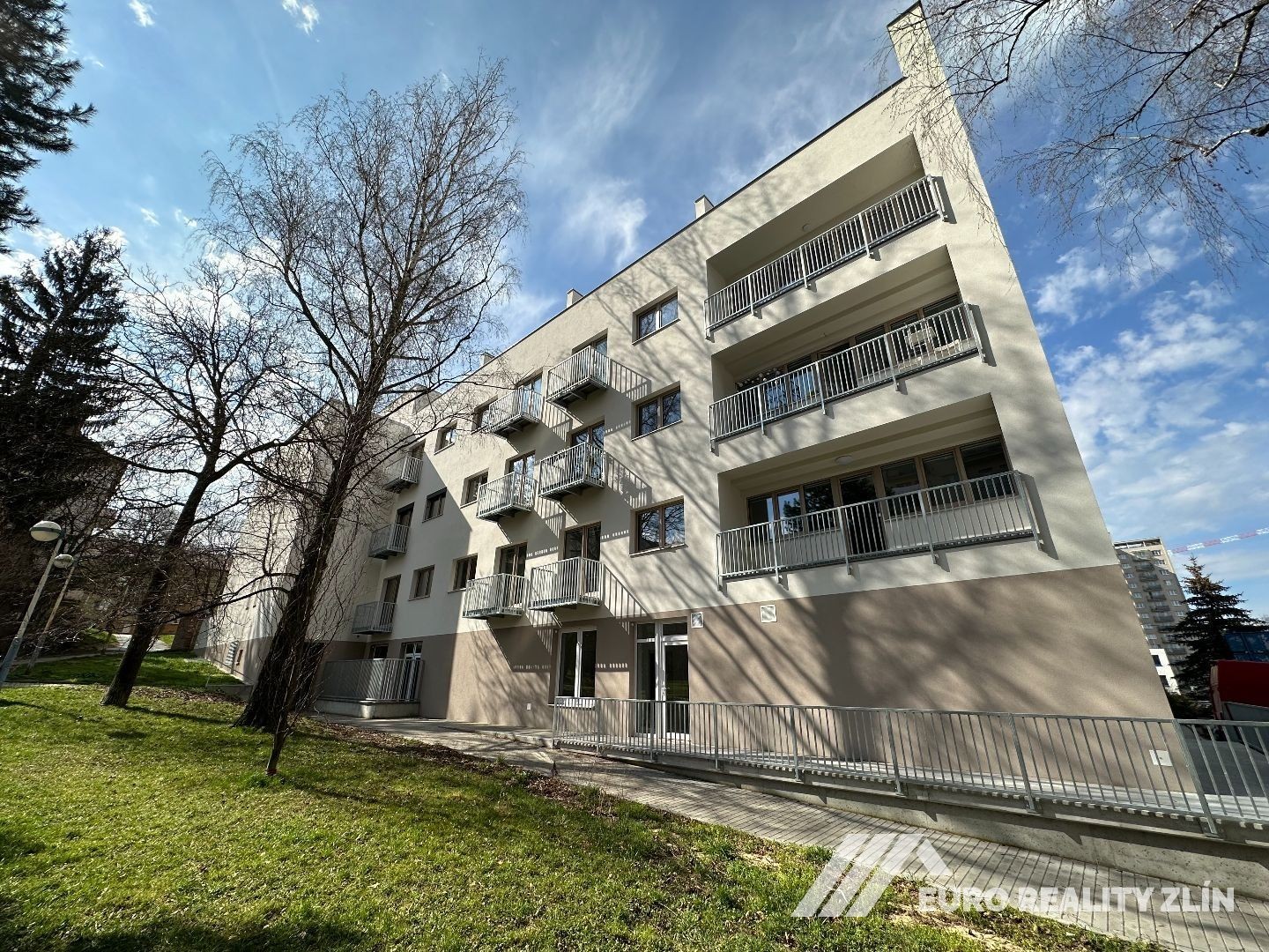 1+KK REZIDENCE ŠEVCOVSKÁ S TERASOU